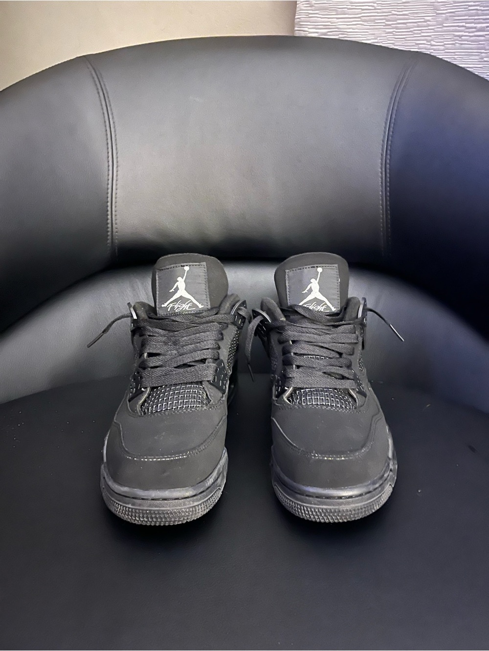 Jordan Men's Black Retro Sneakers